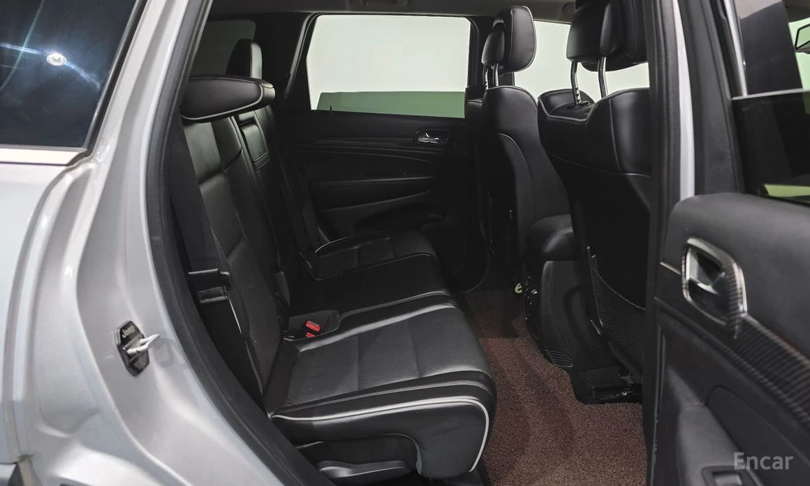 Jeep Grand cherokee, снимка 12 - Автомобили и джипове - 54066065