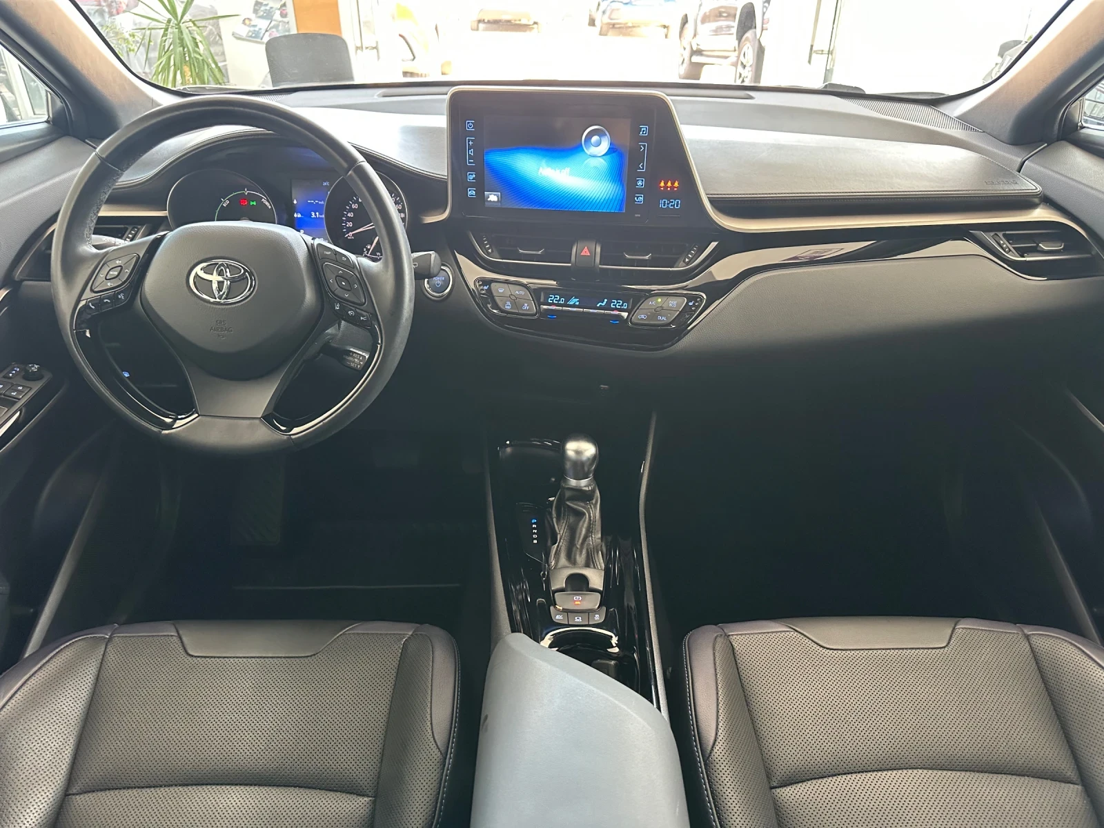 Toyota C-HR Classy, снимка 10 - Автомобили и джипове - 54961774