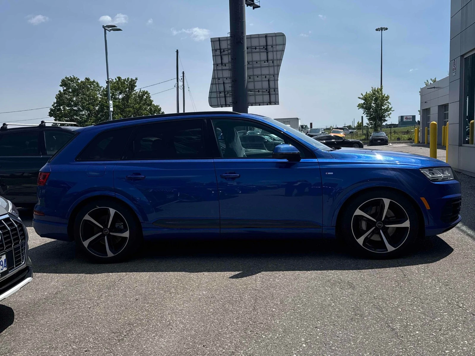 Audi Q7 TECHNIK ЦЕНА ДО БЪЛГАРИЯ РЕГИСТРАЦИЯ & АВТОКРЕДИТ, снимка 4 - Автомобили и джипове - 55481694