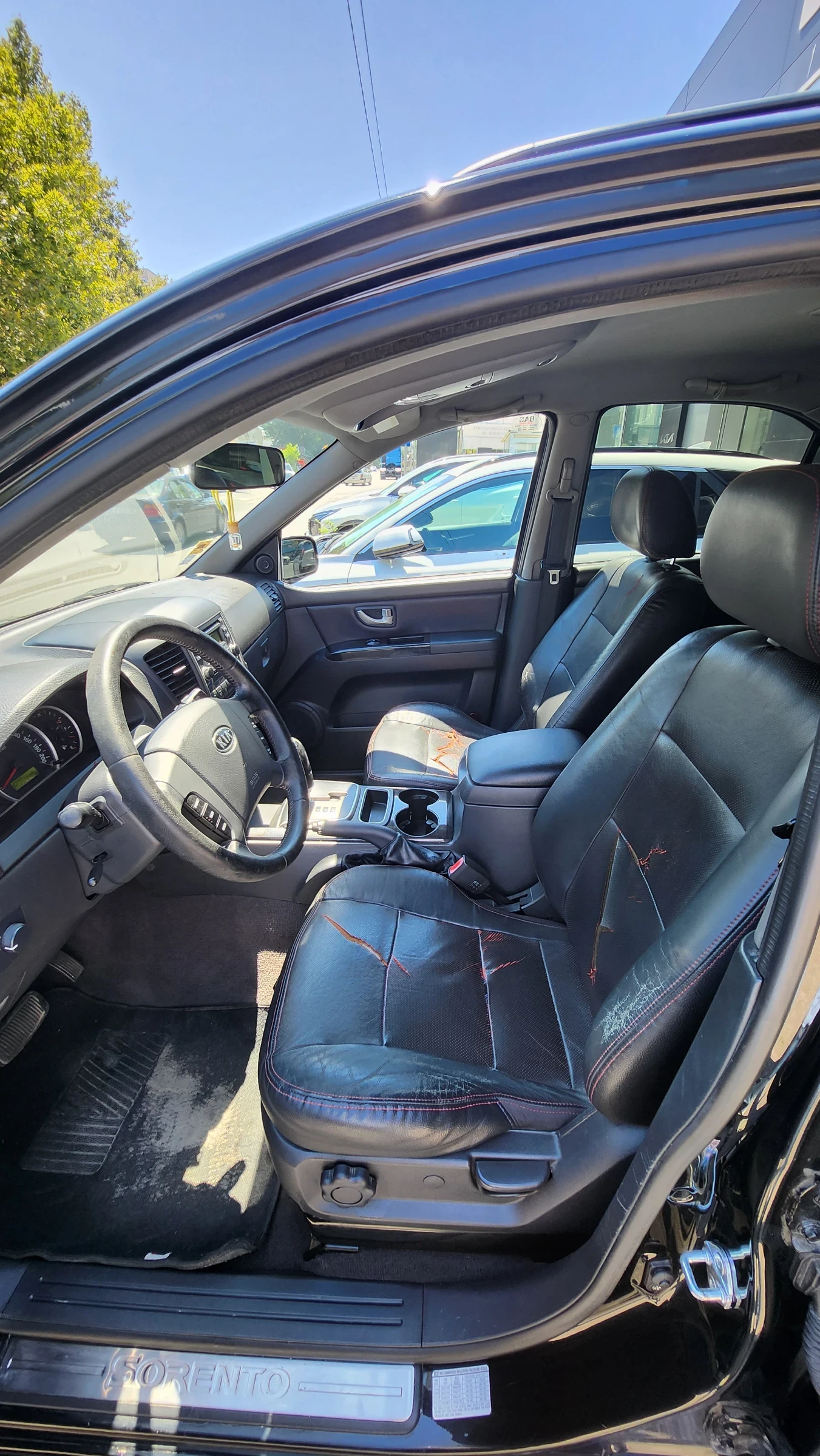 Kia Sorento 4x4, снимка 6 - Автомобили и джипове - 55498354