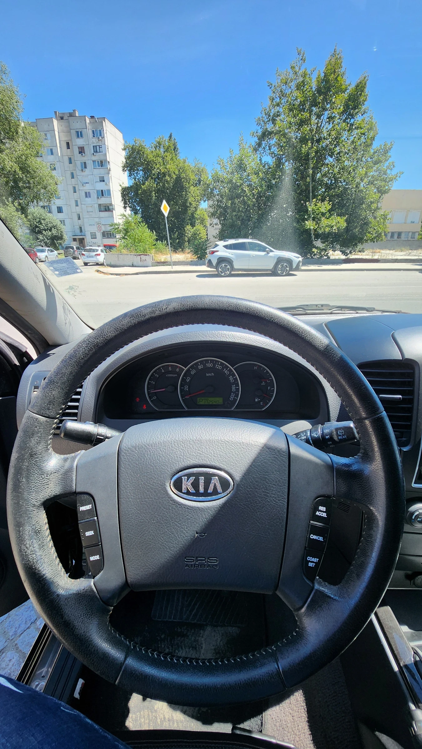 Kia Sorento 4x4, снимка 8 - Автомобили и джипове - 55498354