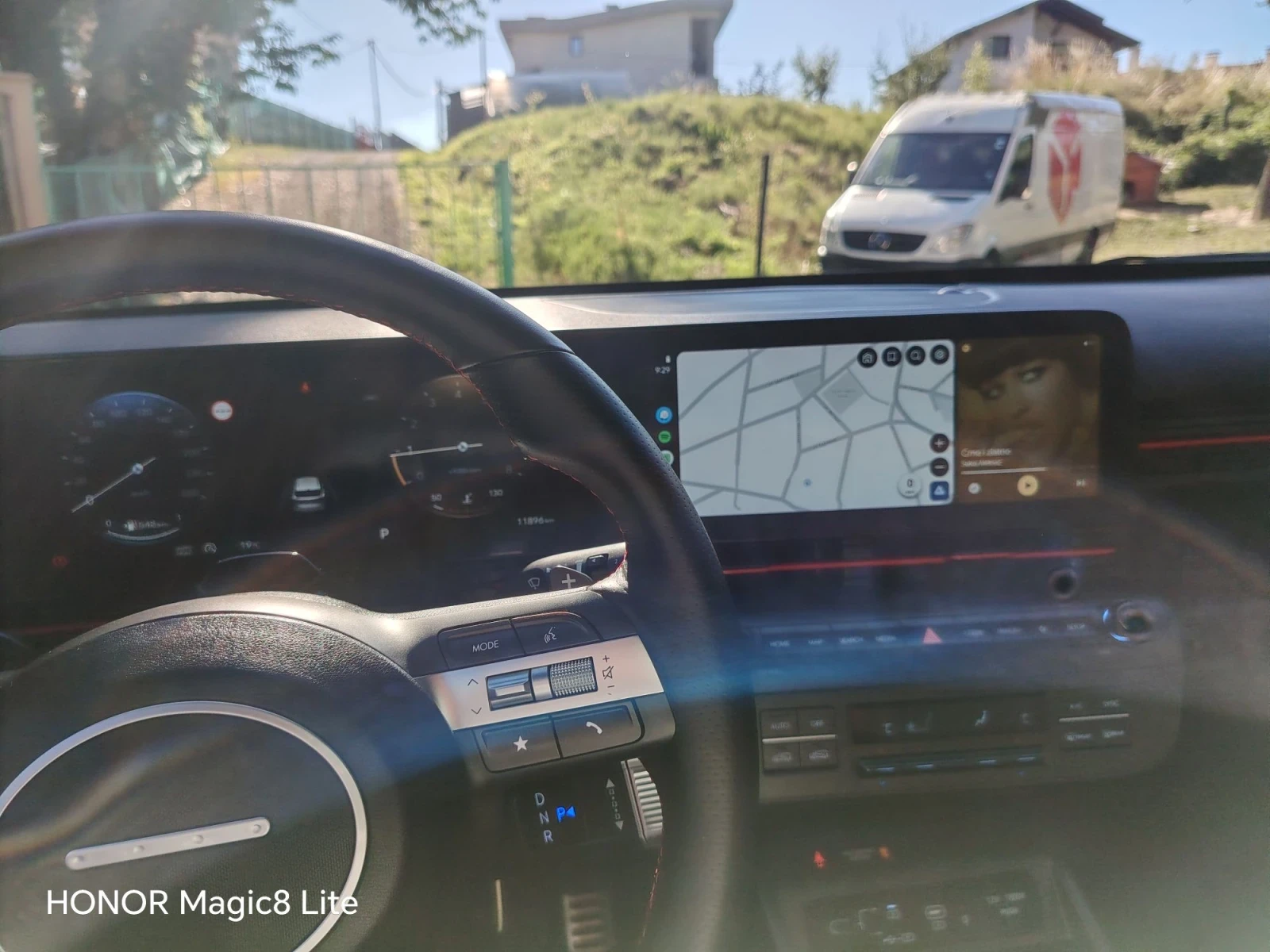 Hyundai Kona, снимка 9 - Автомобили и джипове - 55515370