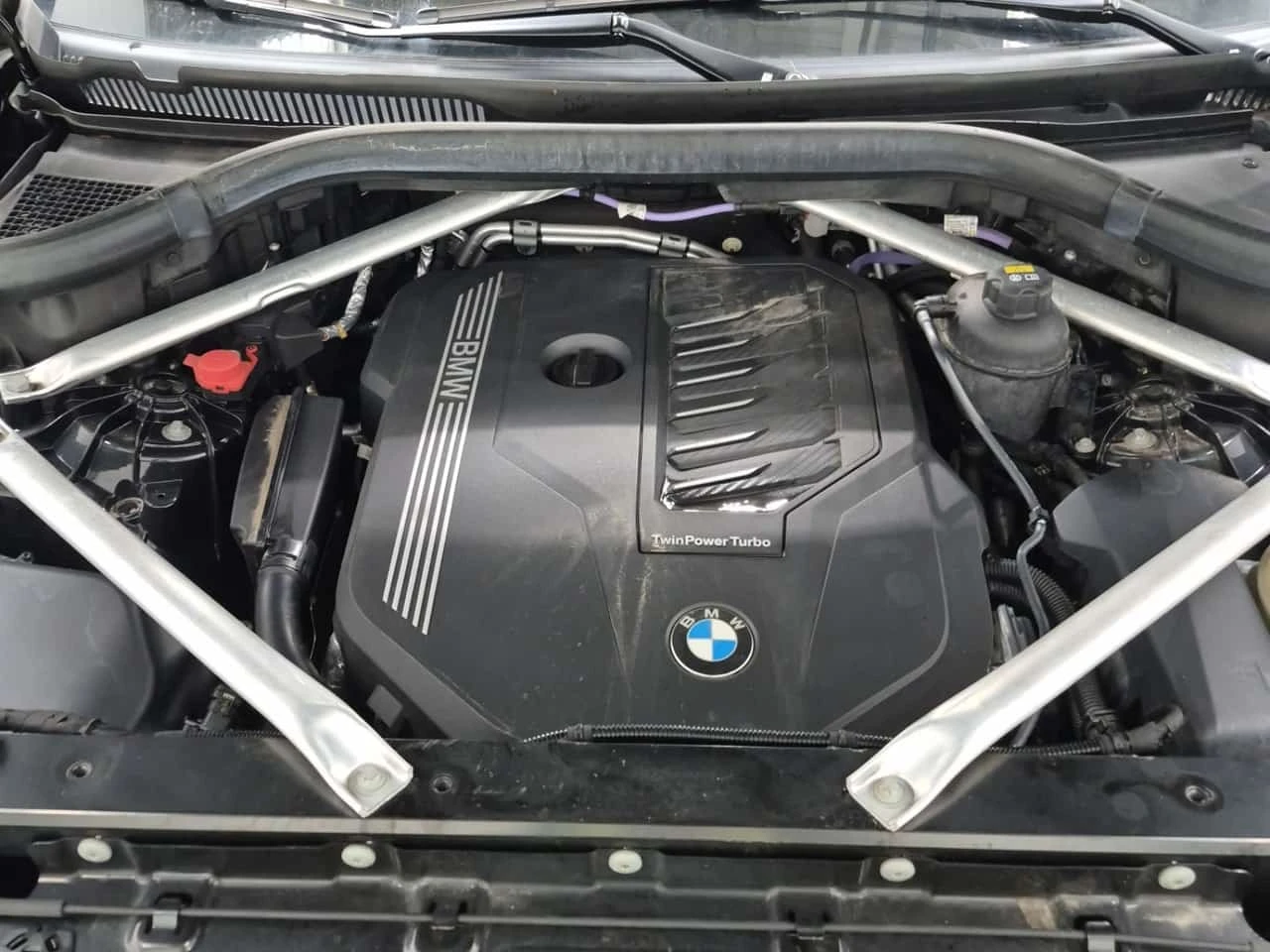 BMW X6 * XDRIVE40I * CARFAX * 2 КЛЮЧА * ПАНОРАМА * ХЕД-ЪП, снимка 17 - Автомобили и джипове - 55736777