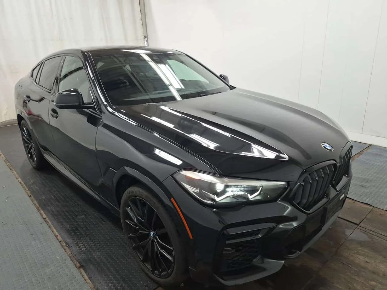 BMW X6 * XDRIVE40I * CARFAX * 2 КЛЮЧА * ПАНОРАМА * ХЕД-ЪП, снимка 2 - Автомобили и джипове - 55736777