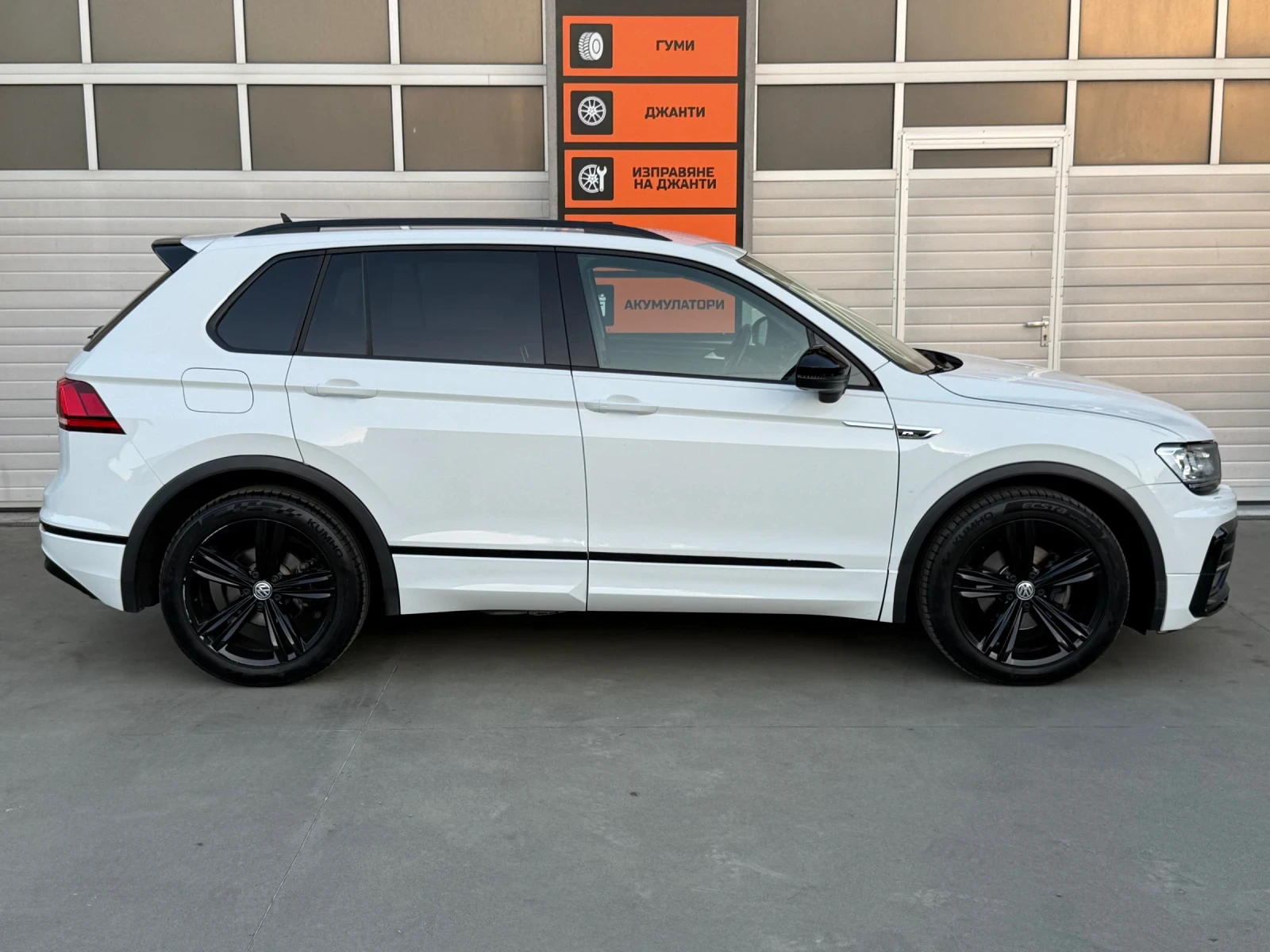 VW Tiguan  (facelift 2020) R-Line 2.0 TDI (150 ��)  | Mobile.bg � ����������� 2