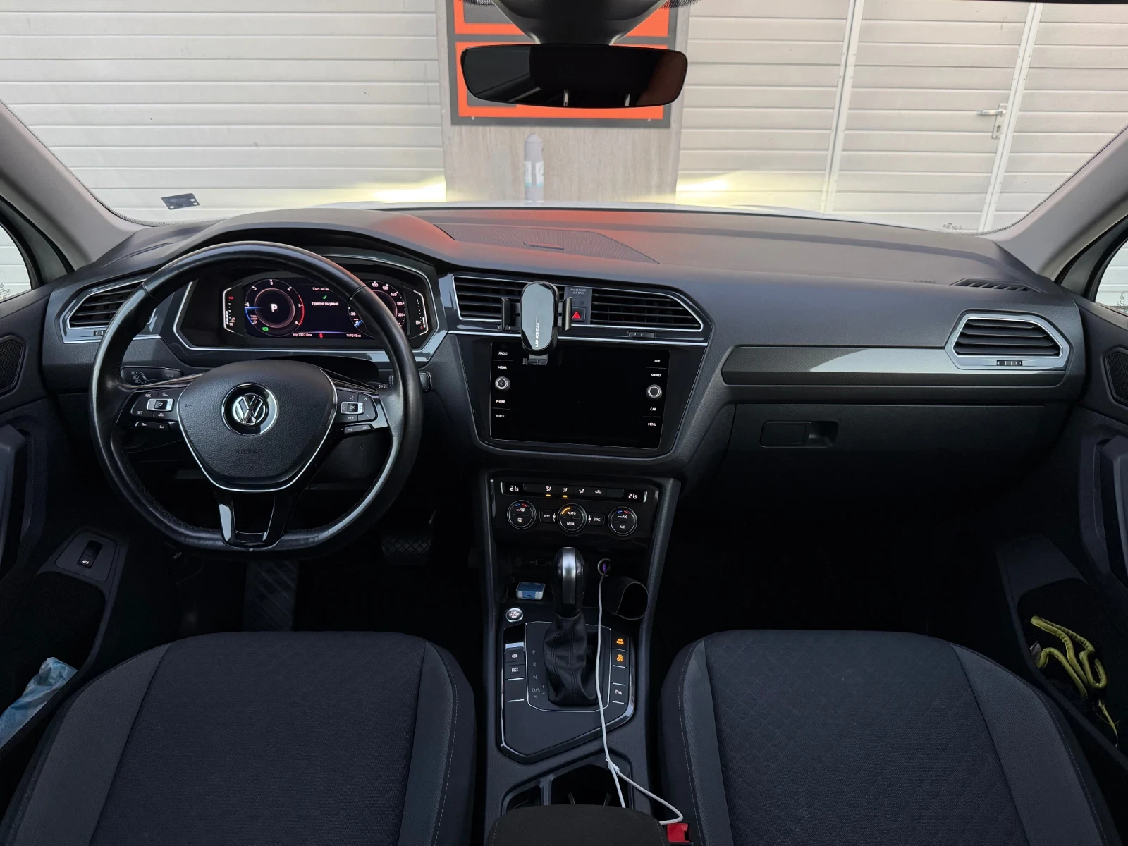 VW Tiguan  (facelift 2020) R-Line 2.0 TDI (150 ��)  | Mobile.bg � ����������� 14