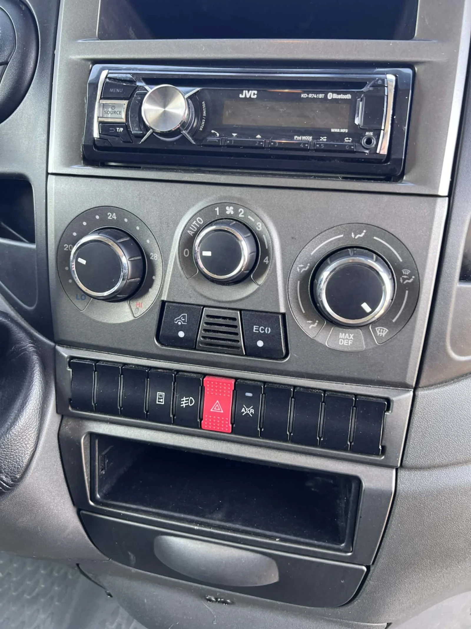 Iveco 35s13 Iveco 35s13 Внос от Швейцария , снимка 8 - Бусове и автобуси - 54080598