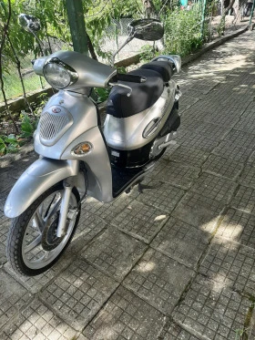 Kymco People Двутактов , снимка 3