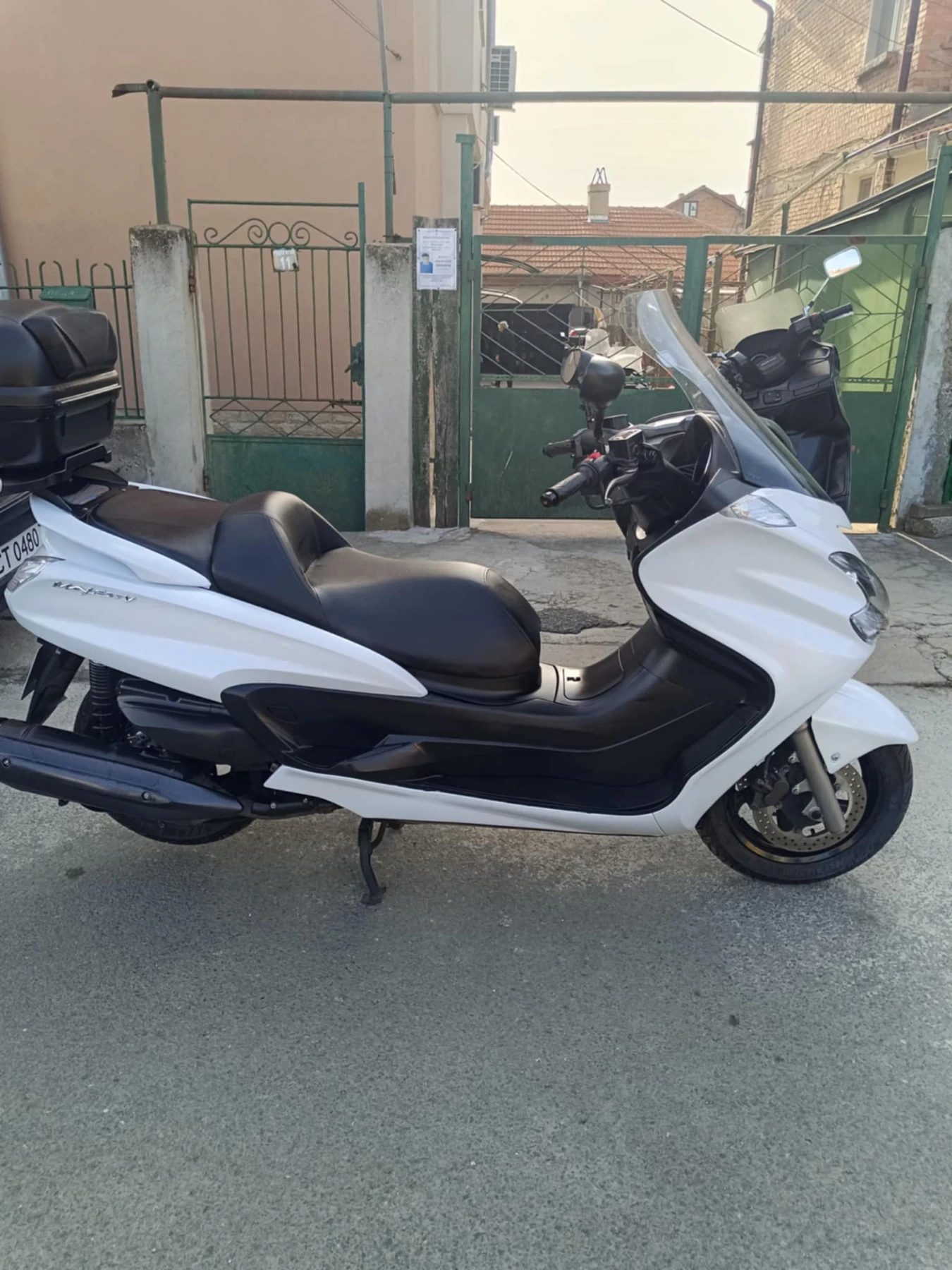 Yamaha Majesty 400i New Face  | Mobile.bg   16