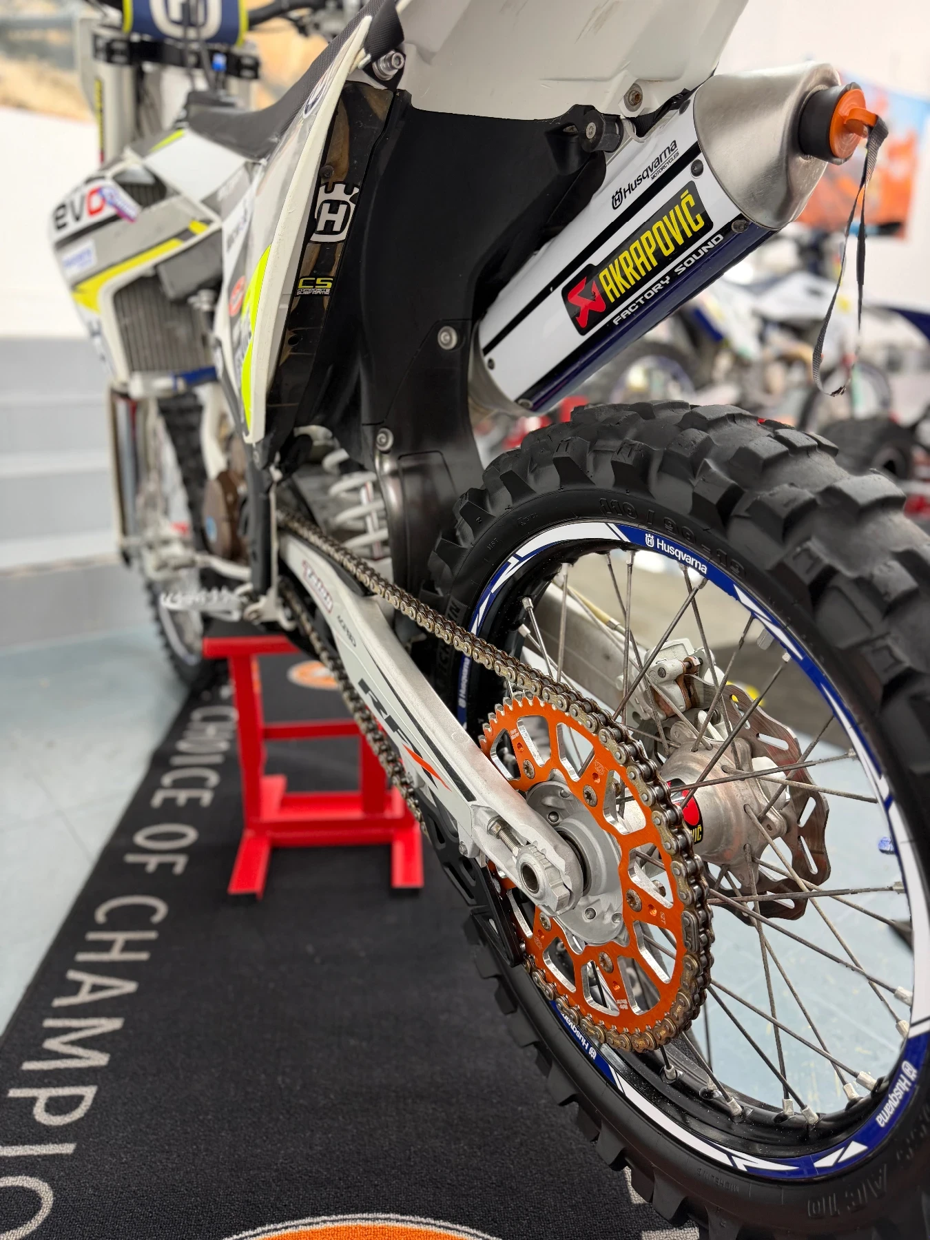 Husqvarna FC 350 /88 часа от нов /2 режима /Перка /Стартер , снимка 8 - Мотоциклети и мототехника - 54621763