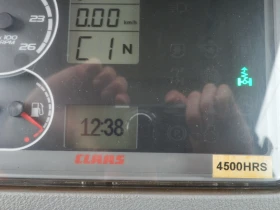 Трактор Claas 810, снимка 5