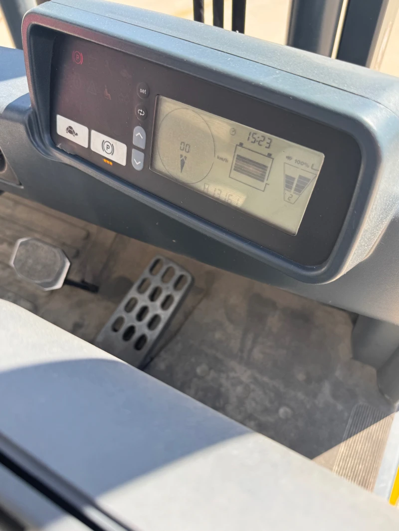 Електрокар Jungheinrich ТОП СЪСТОЯНИЕ!ТОП ОФЕРТА!, снимка 5 - Индустриална техника - 51543479