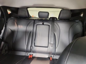 Ford Mustang Mach-E Premium AWD, снимка 10