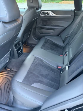 BMW i4, снимка 8