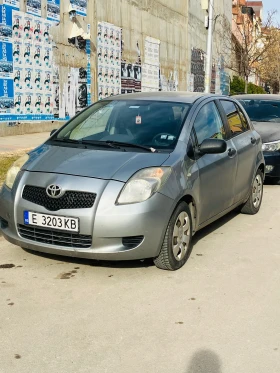 Toyota Yaris 1.0, снимка 2