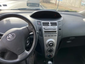 Toyota Yaris 1.0, снимка 4