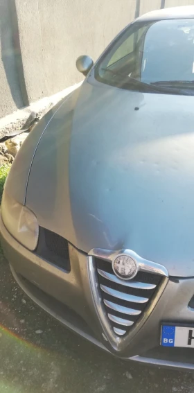 ����� �� �������� �� Alfa Romeo Gt 210�.�.