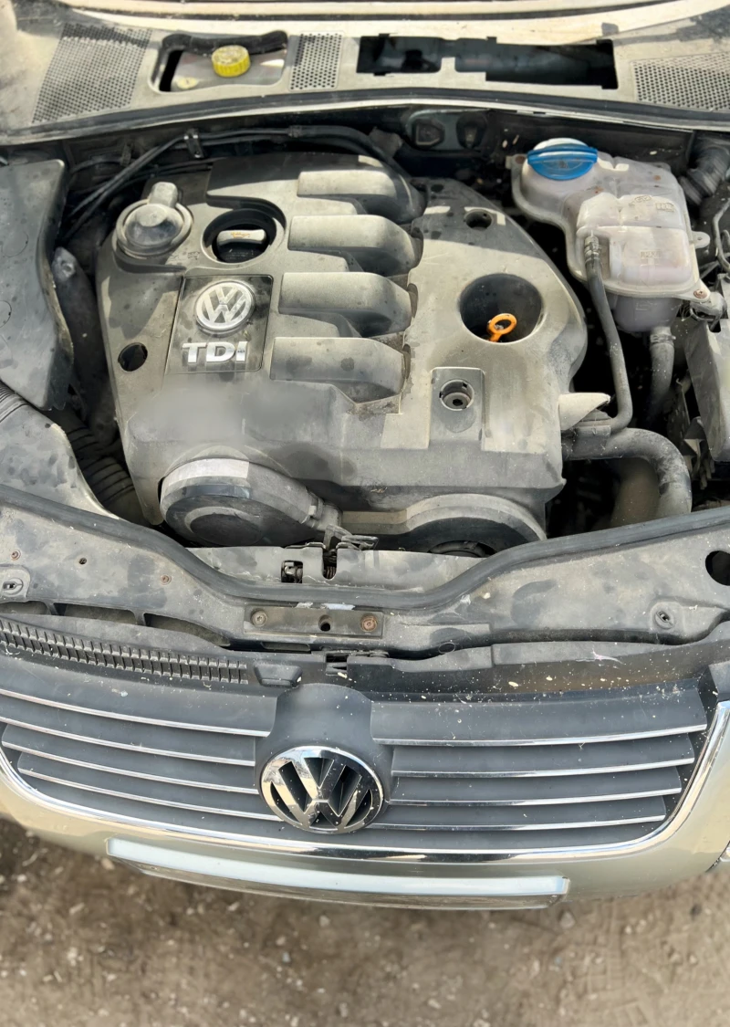 VW Passat Awx кожа 1.9tdi, снимка 14 - Автомобили и джипове - 38261350