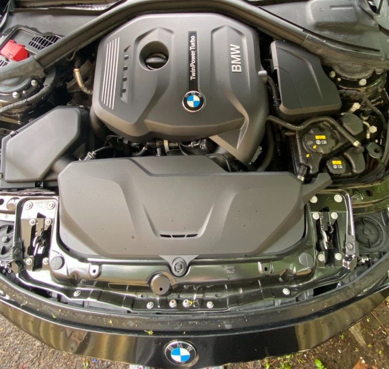 BMW 330 xDrive, снимка 17 - Автомобили и джипове - 45190128