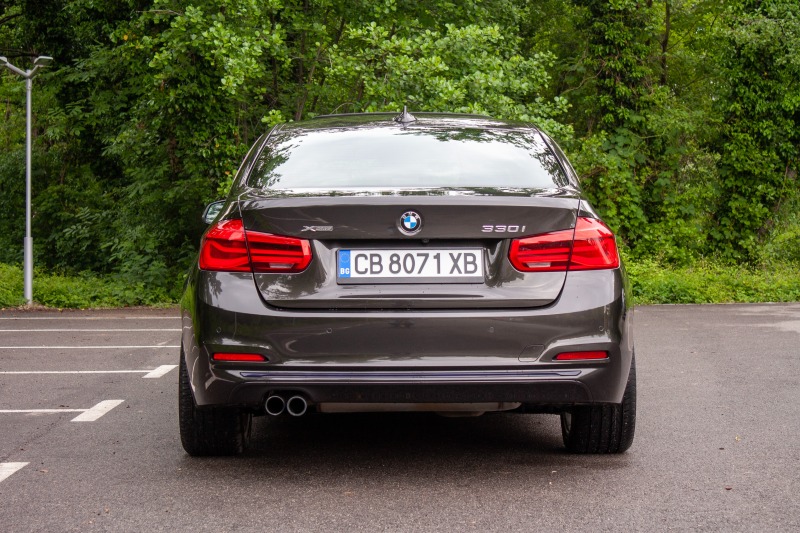 BMW 330 xDrive, снимка 6 - Автомобили и джипове - 45776923