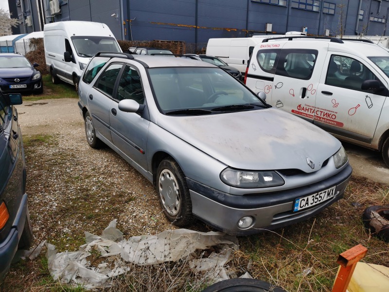 Renault Laguna, снимка 2 - Автомобили и джипове - 46245597