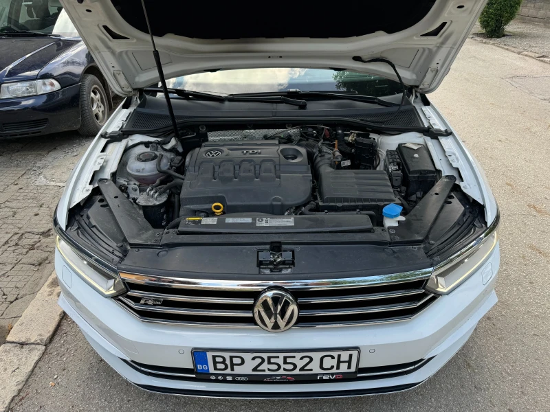 VW Passat 2.0TDi, снимка 17 - Автомобили и джипове - 48014324