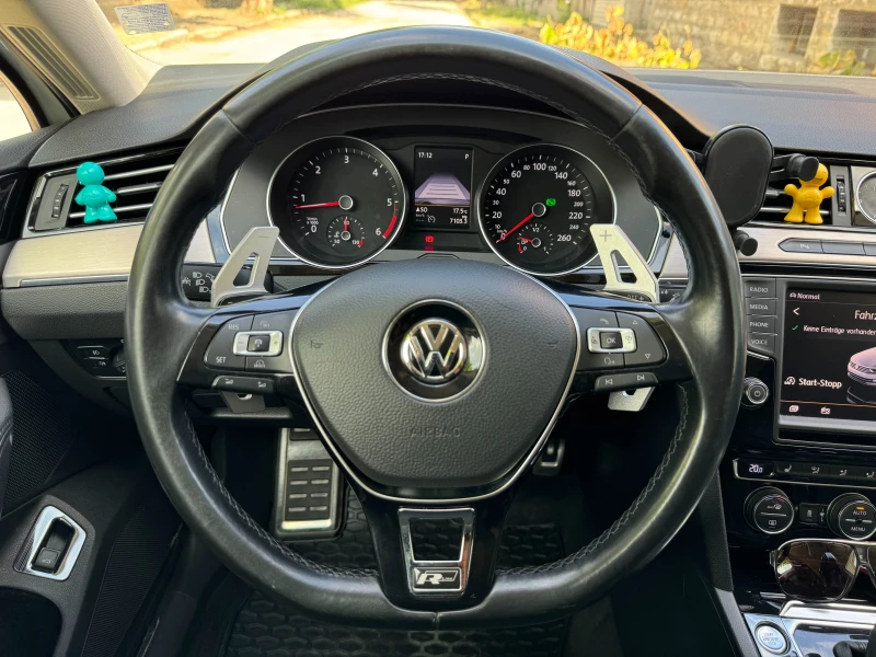 VW Passat 2.0TDi, снимка 10 - Автомобили и джипове - 48014324