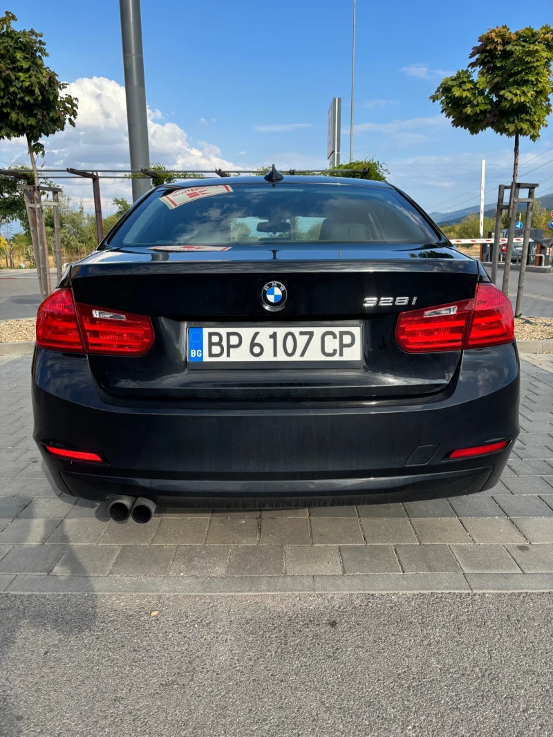 BMW 328 I / ВЪЗМОЖЕН ЛИЗИНГ, снимка 7 - Автомобили и джипове - 51792629
