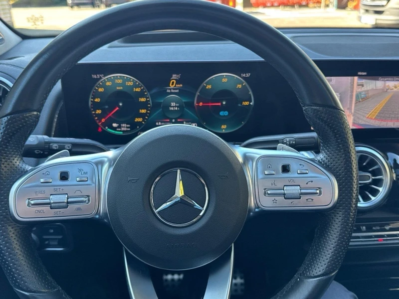 Mercedes-Benz EQB 350* 4M* AMG* 7МЕСТЕН* BURM* PANO* DISTR* KEYLESS*, снимка 7 - Автомобили и джипове - 51922501