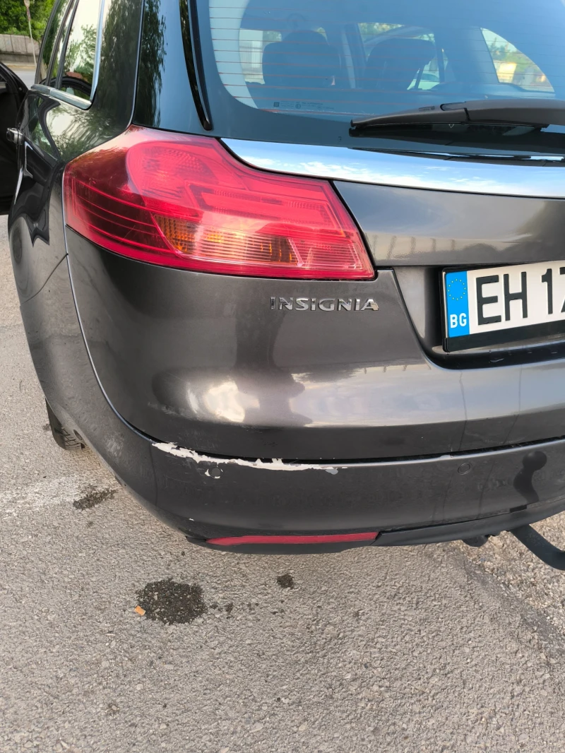 Opel Insignia Sports Tourer , снимка 11 - Автомобили и джипове - 52204495