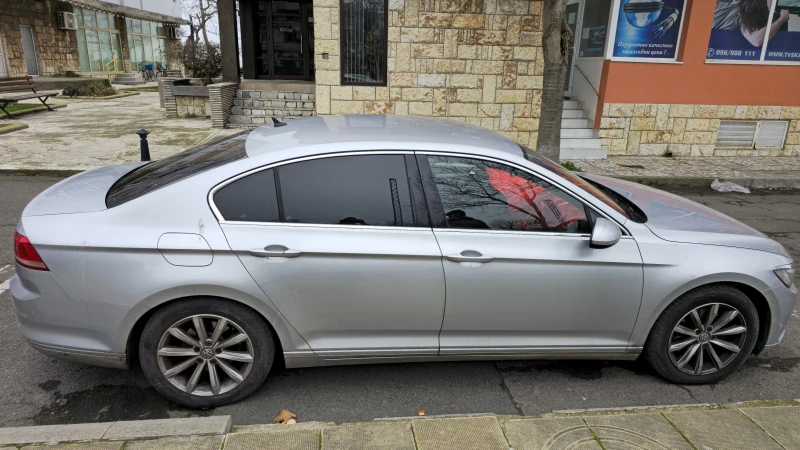 VW Passat  2.0 TDI (150 к.с.) | New Navi & Ambiligh, снимка 7 - Автомобили и джипове - 53434705