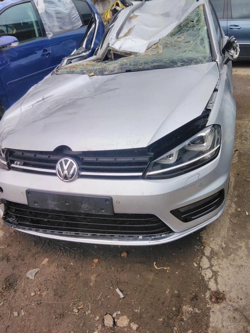 VW Golf 1,4 TSI, снимка 1 - Автомобили и джипове - 27017636