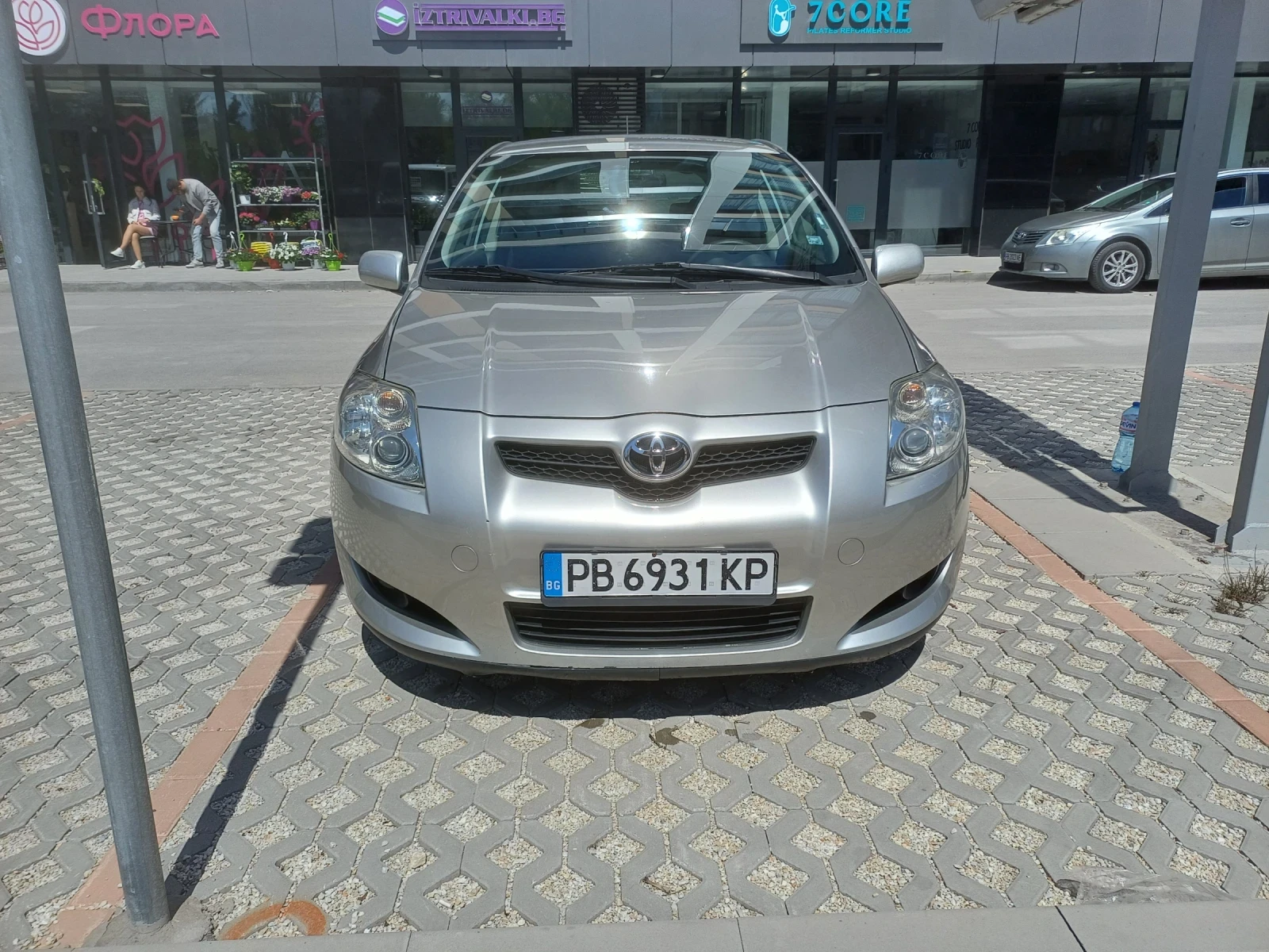 Toyota Auris 2.0-D4D - изображение 2