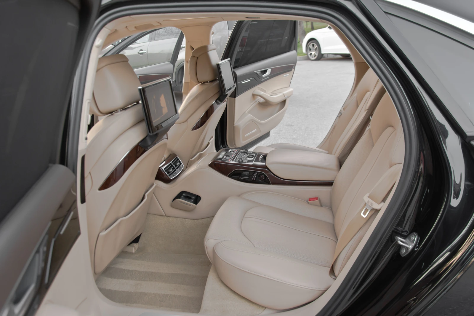 Audi A8 LONG W12 4.2TDI | Mobile.bg   13