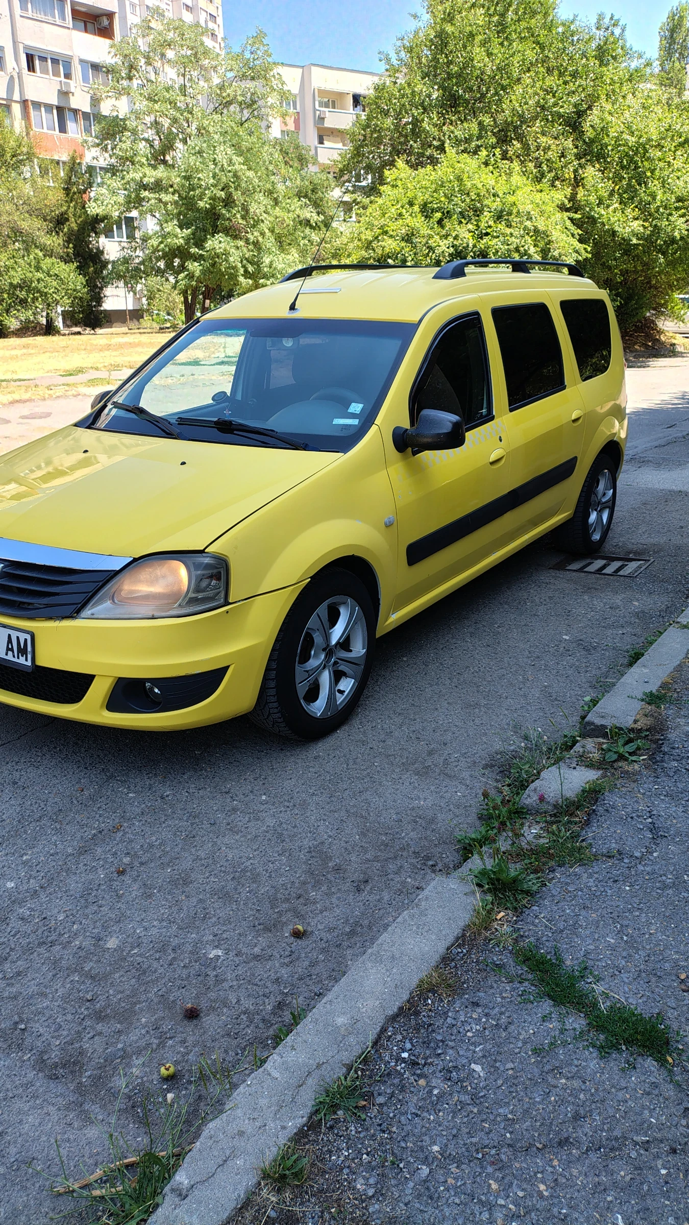 Dacia Logan 1.6 Газ-бензин.  - изображение 4