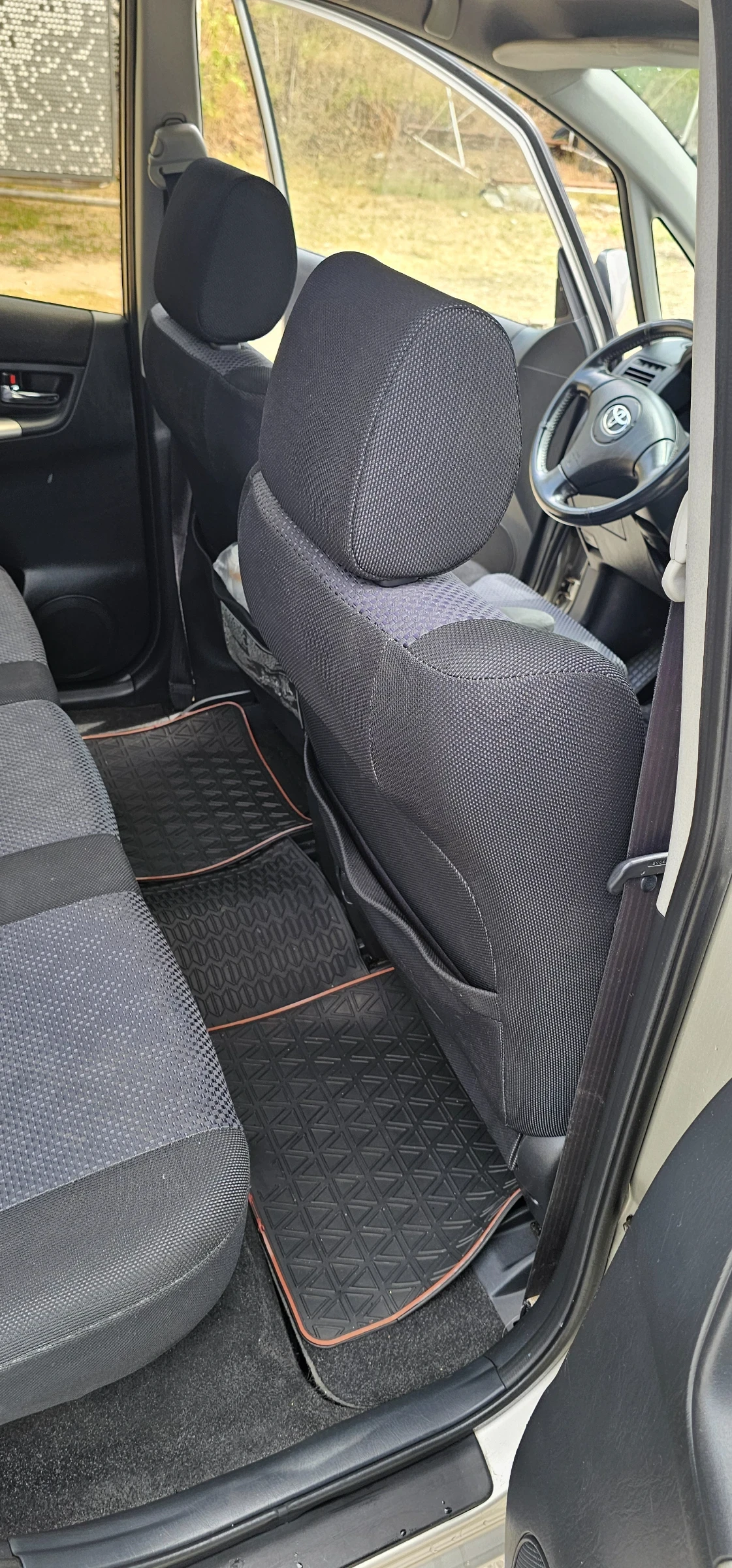 Toyota Corolla verso | Mobile.bg   15