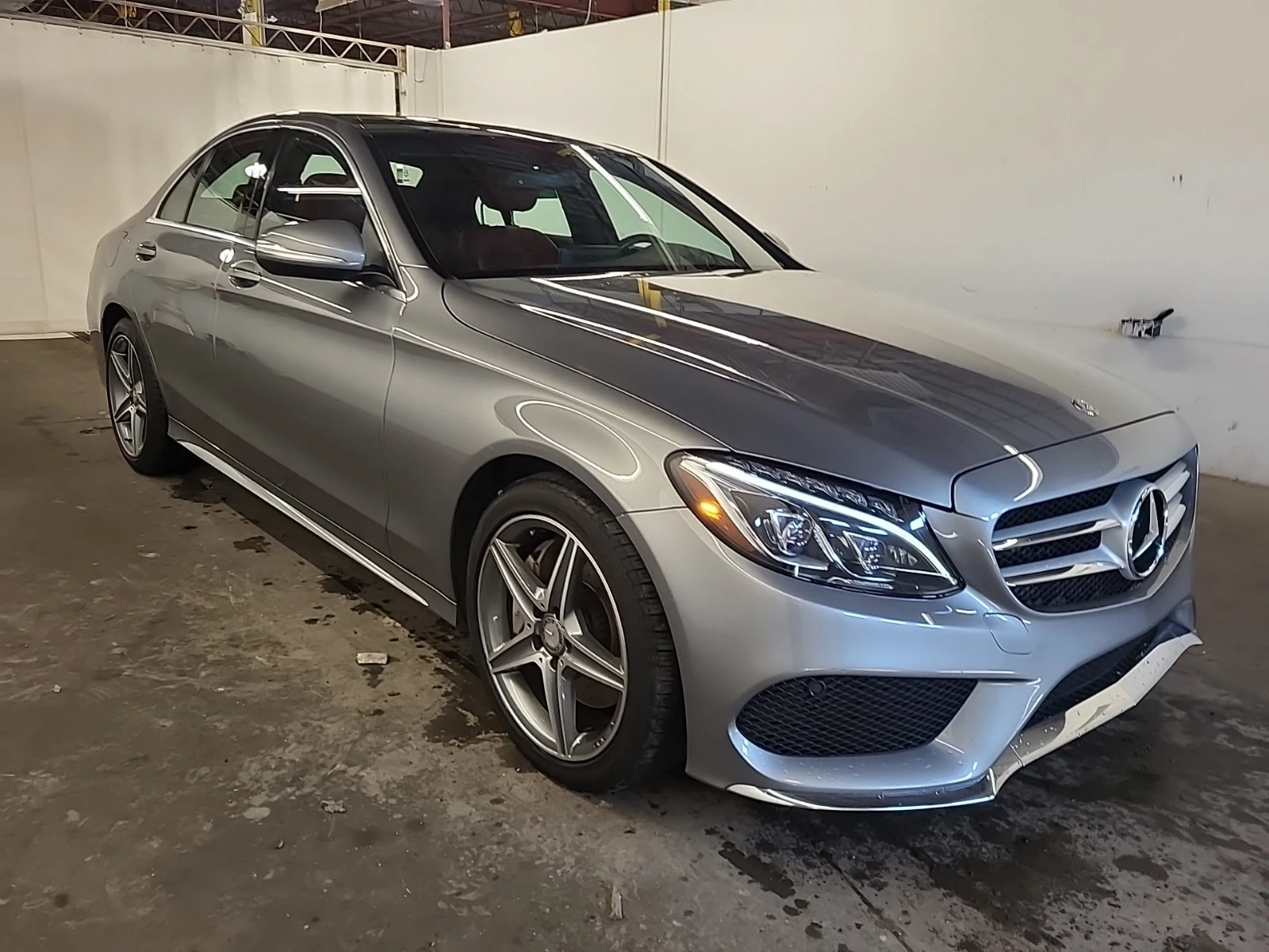 Mercedes-Benz C 300 * LUXURY* * АВТОКРЕДИТ* * ЦЕНА ДО БЪЛГАРИЯ*  - изображение 2