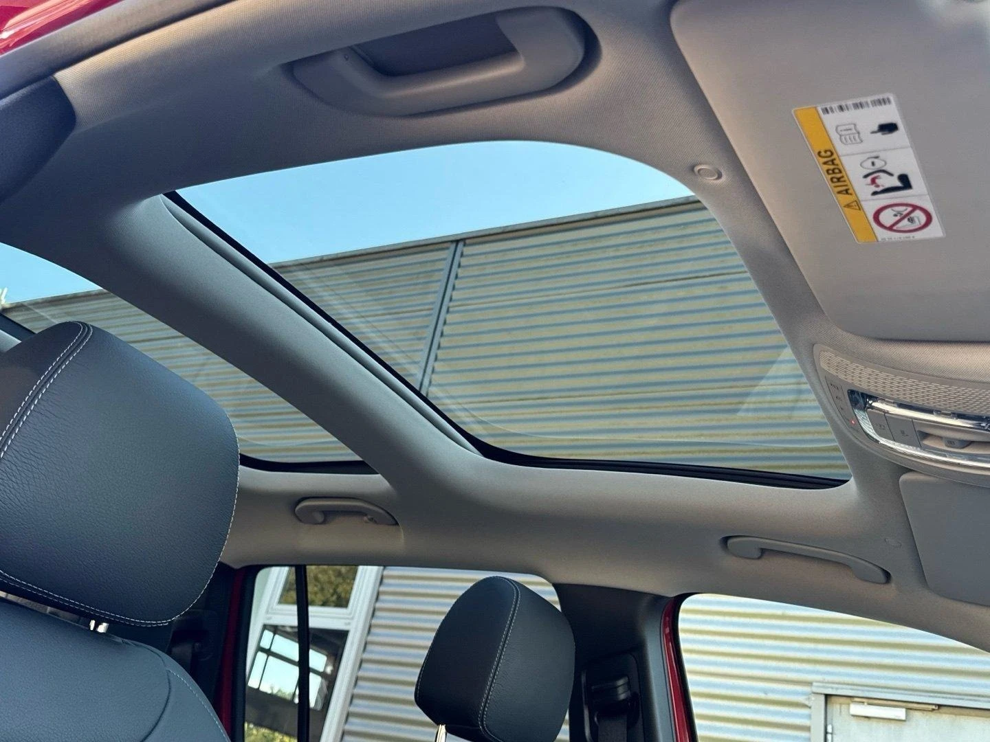 Mercedes-Benz EQB 350* 4M* AMG* 7* BURM* PANO* DISTR* KEYLESS* | Mobile.bg   11