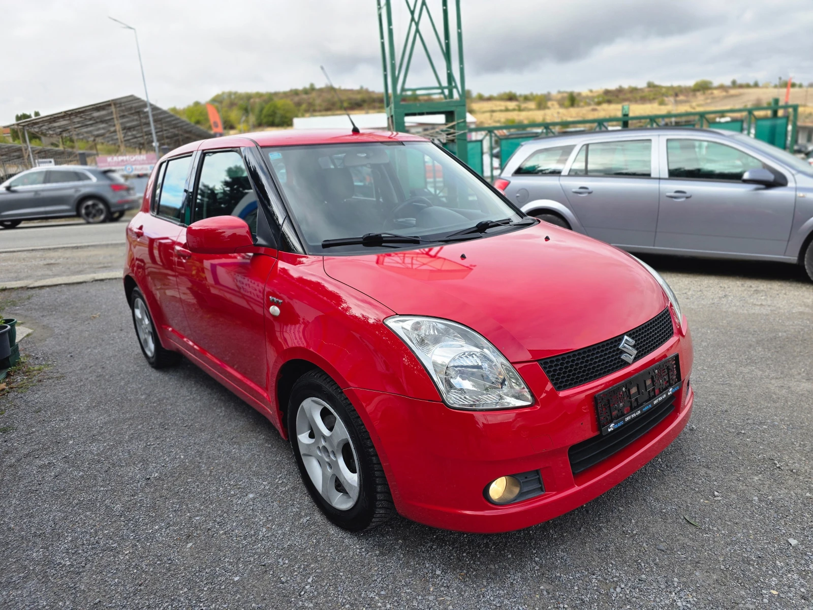 Suzuki Swift 1.3VVT - изображение 4