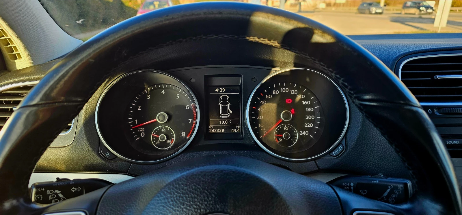 VW Golf  1.6   | Mobile.bg   13