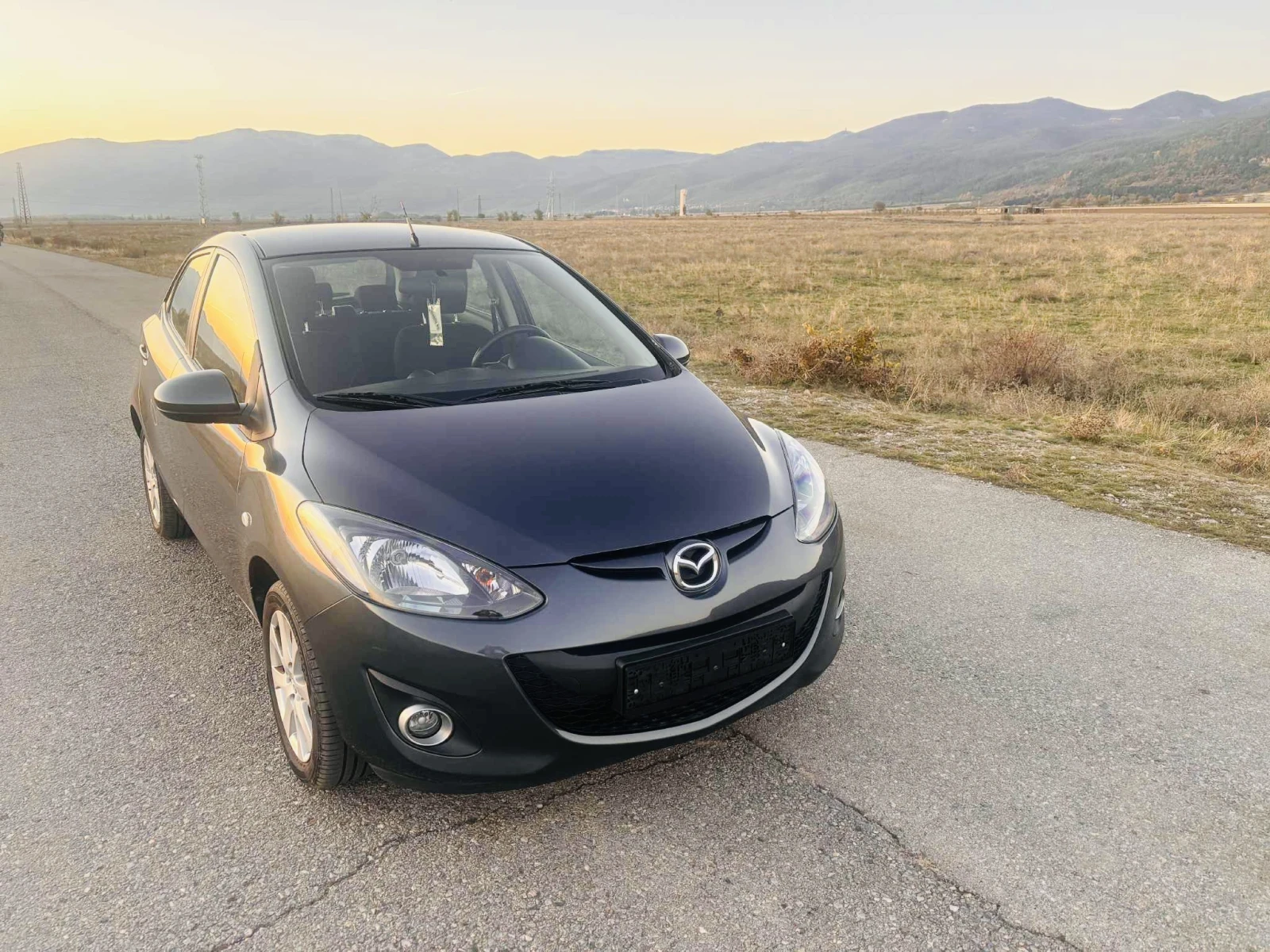 Mazda 2 1.3-75ks. | Mobile.bg   2