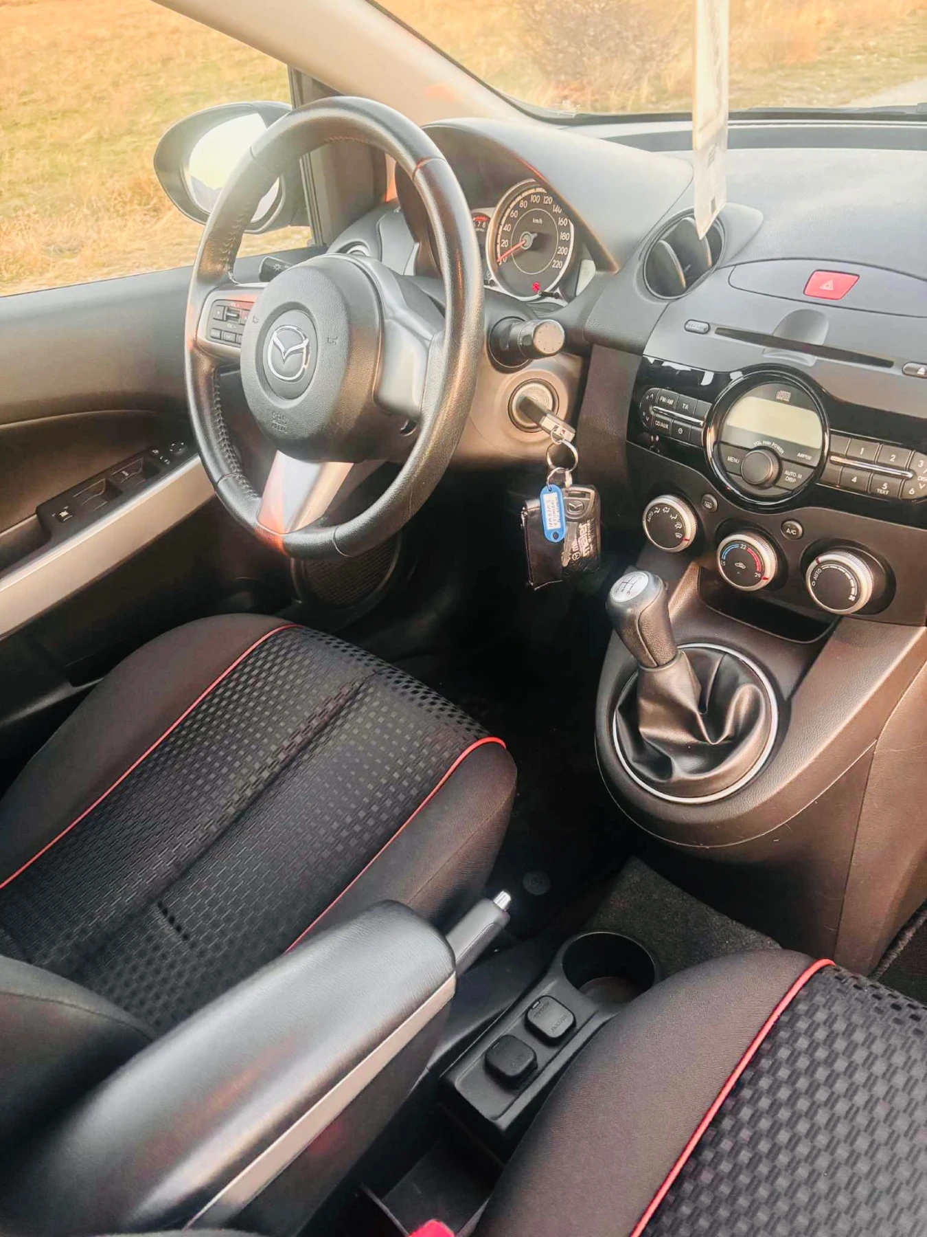 Mazda 2 1.3-75ks. | Mobile.bg   10