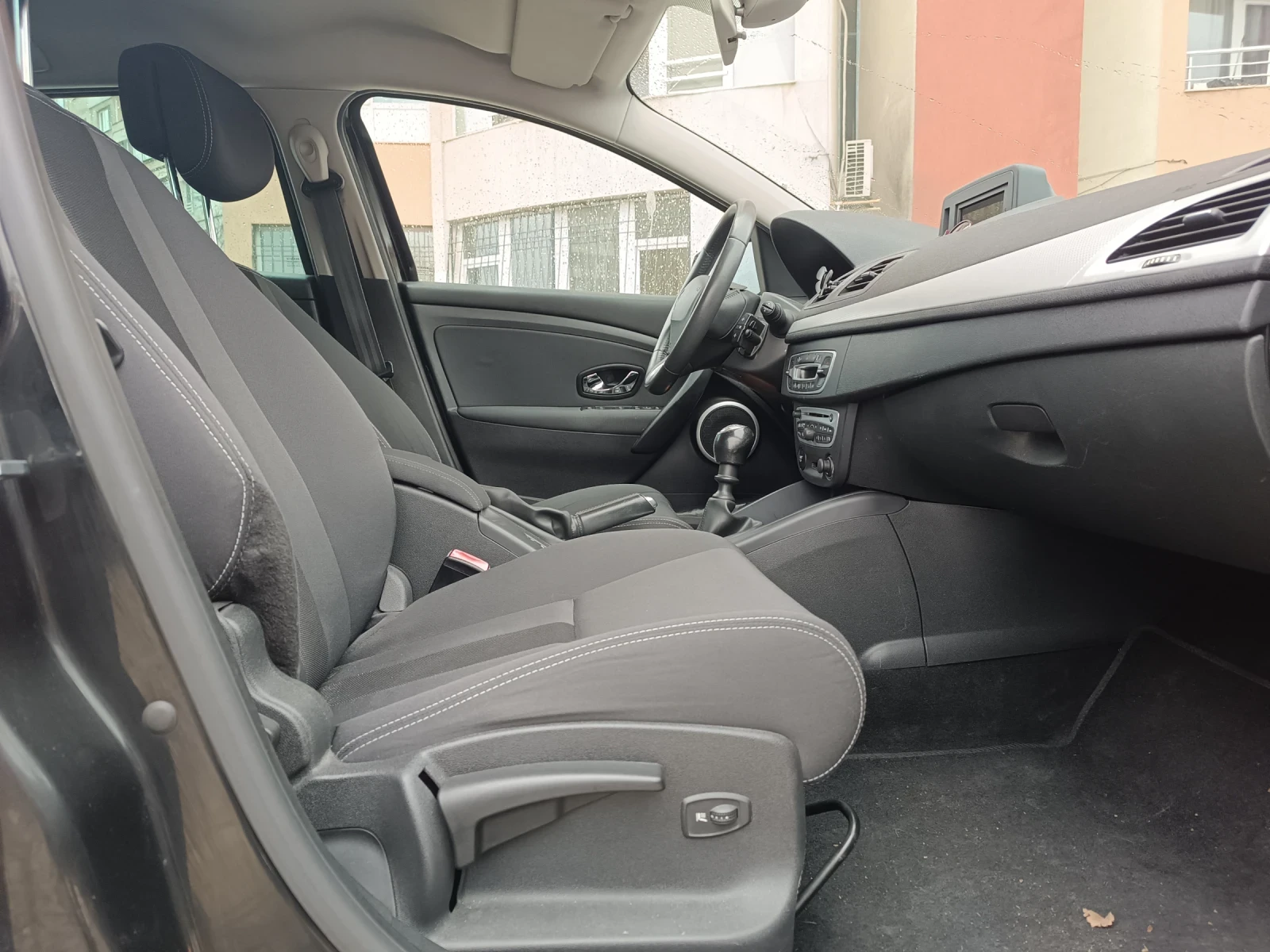 Renault Megane III Grandtour  | Mobile.bg   7