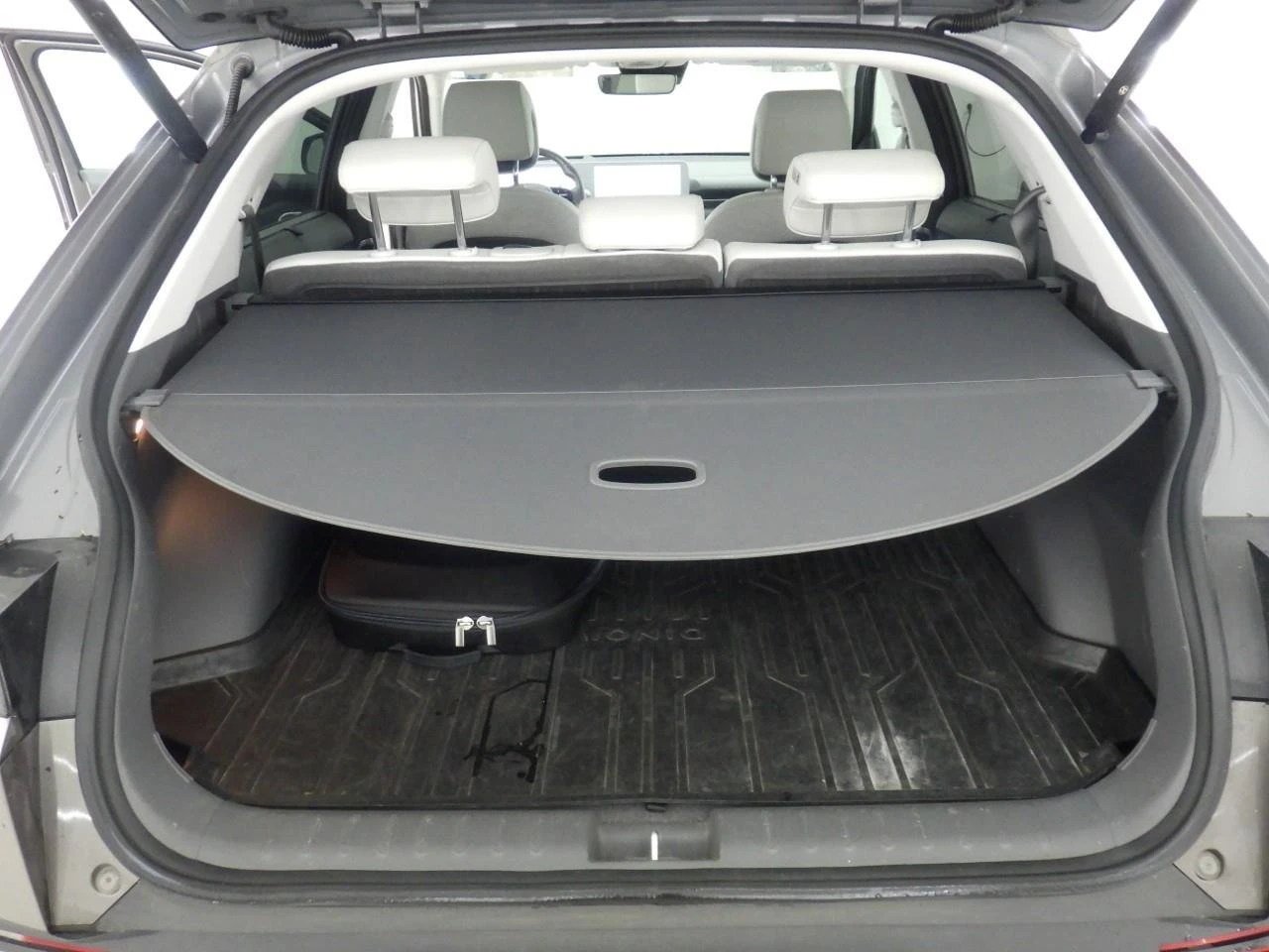 Hyundai Ioniq 5  - изображение 10