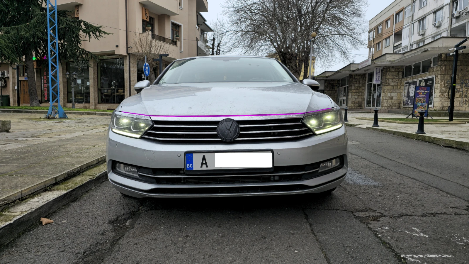 VW Passat  2.0 TDI (150 �.�.) | New Navi & Ambiligh | Mobile.bg � ����������� 1