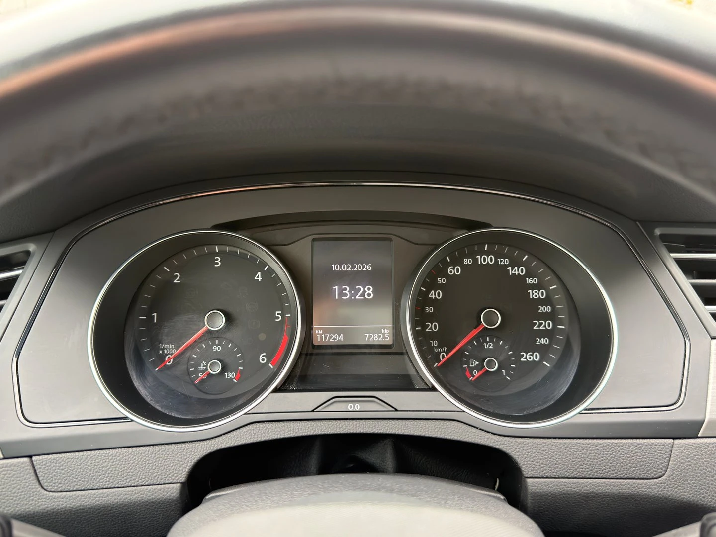VW Passat Business 2.0 TDI SCR DSG, снимка 11 - Автомобили и джипове - 54353532