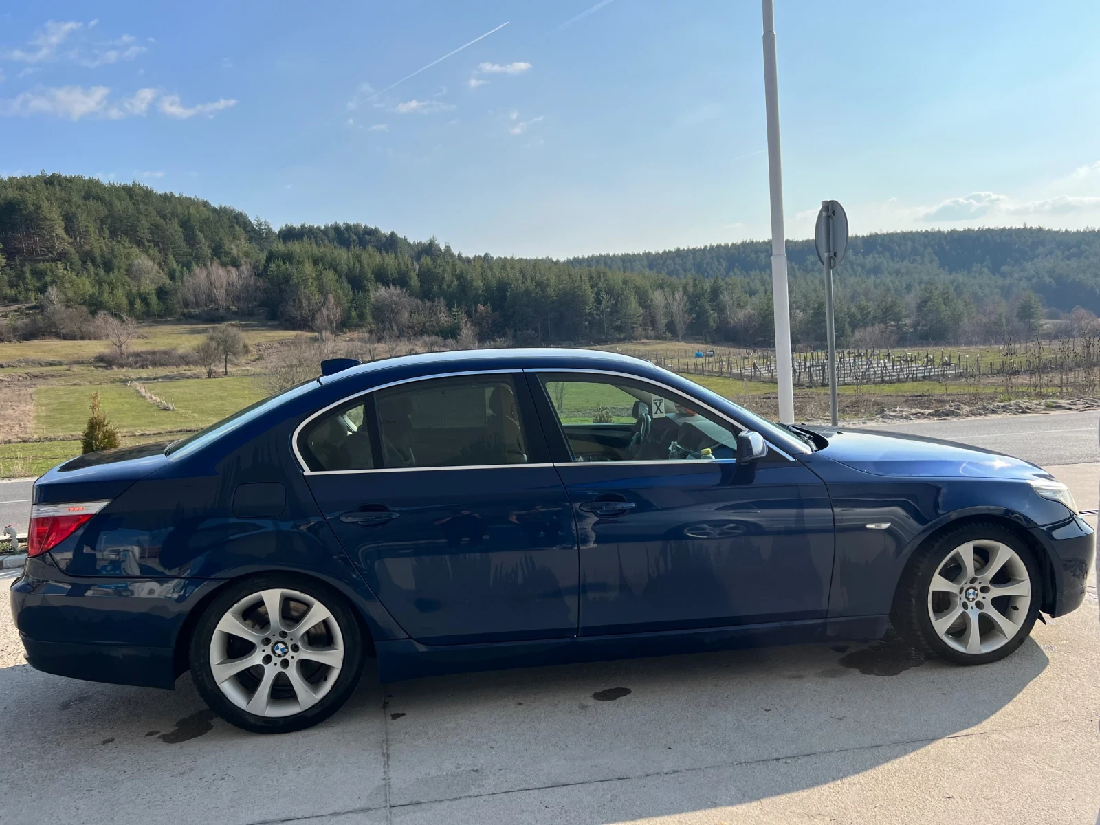 BMW 530, снимка 3 - Автомобили и джипове - 53757909