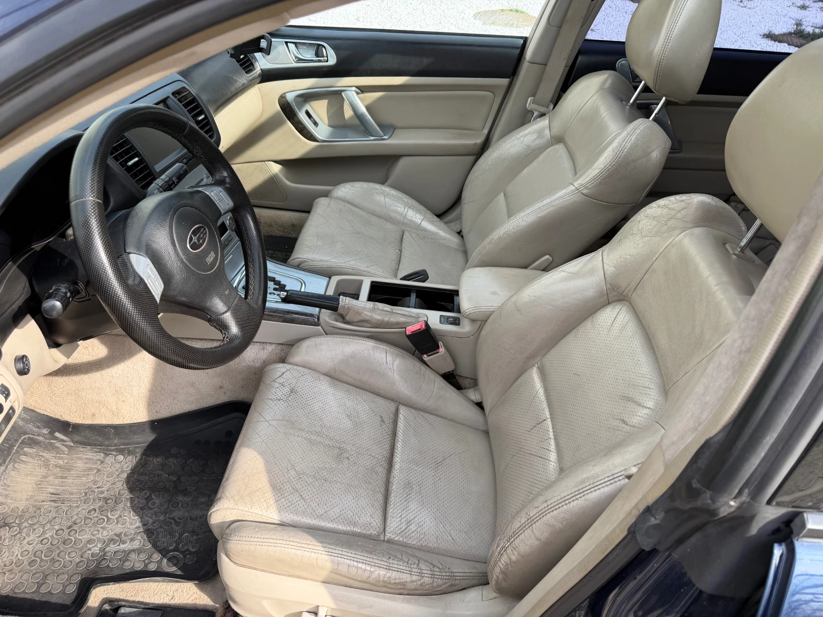 Subaru Legacy, снимка 6 - Автомобили и джипове - 54208646