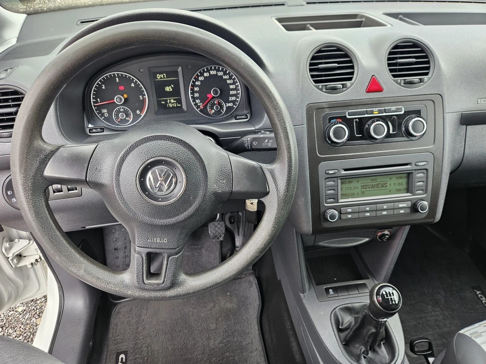 VW Caddy 2.0 TDI 140ks.MAXI | Mobile.bg � ����������� 11