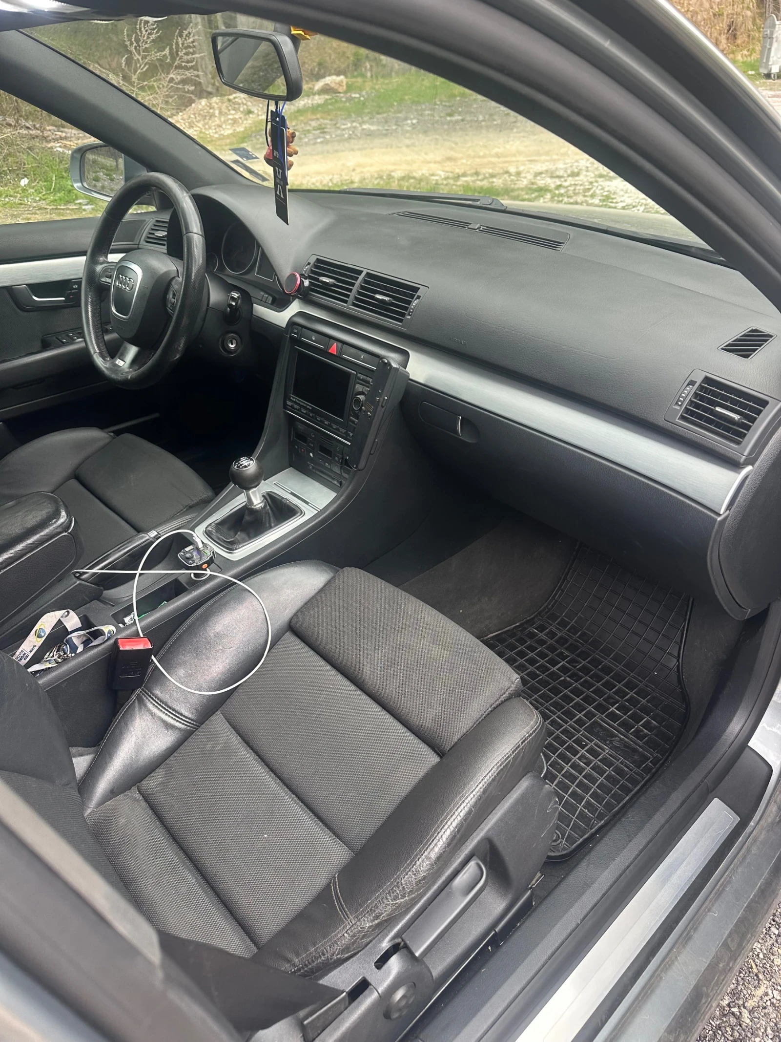 Audi A4 2.0 TDI 170Hp, снимка 3 - Автомобили и джипове - 54442212